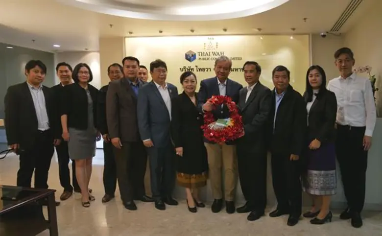 คุณอำนาจ สุขประสงค์ผล (ที่ 4 จากขวา) กรรม...