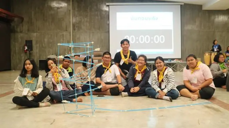 โรงเรียนอุทัยวิทยาคม ส่งเสริมการเรียนรู้นอกห้องเรียน จับมือ นานมีบุ๊คส์ จัดค่าย STEM ฝึกกระบวนการคิดสร้างนักวิทยาศาสตร์