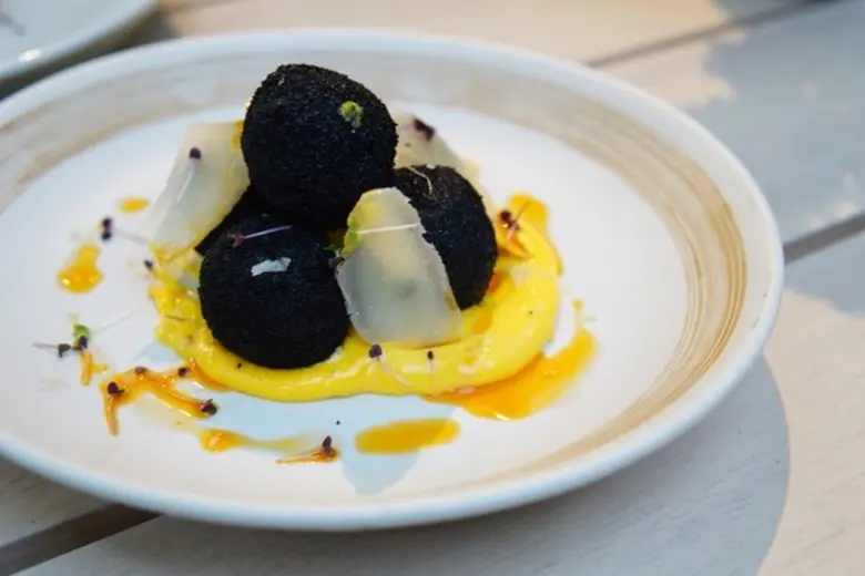 FRENCH ST. New Year’s Eve Set Menu