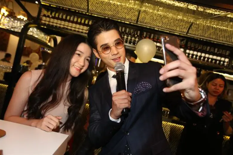 เดอะมอลล์ กรุ๊ป มอบความพิเศษให้ 30 TOP SPENDERS จากแคมเปญ “มิดไนท์ เซล” ดินเนอร์ เอ็กซ์คลูซีฟ กับ มาริโอ้ เมาเร่อ