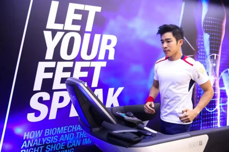 ASICS (เอสิกส์) แบรนด์ผู้ออกแบบและผลิตสิน...