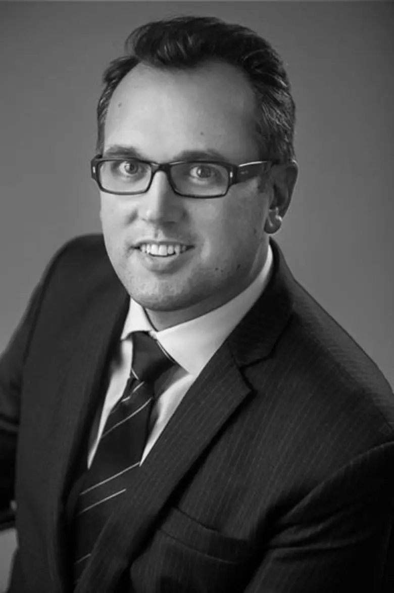 มร. มาร์คัส เบอร์เทนชอว์ กรรมการบริหารและ...