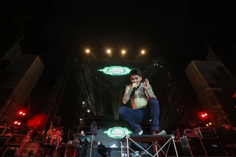 โลโมโซนิก, เกทสึโนวา, พาราด็อกซ์, บิ๊กแอส, และโปเตโต้ กลับมาระเบิดความมันส์เขย่ามหานครดนตรี ในคอนเสิร์ต “ช้าง มิวสิค คอนเนคชั่น มิวสิคโทรโพลิส”