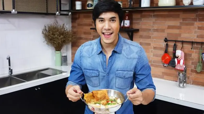 ทีวีไกด์: รายการ "เลดี้ก้นครัว" ส่งท้ายความสนุกสิ้นปีกับ “ไม้ วฤษฎิ์”