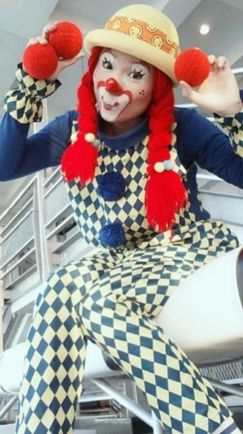 ศูนย์การค้าบลูพอร์ต หัวหิน ร่วมกับ บริษัท...