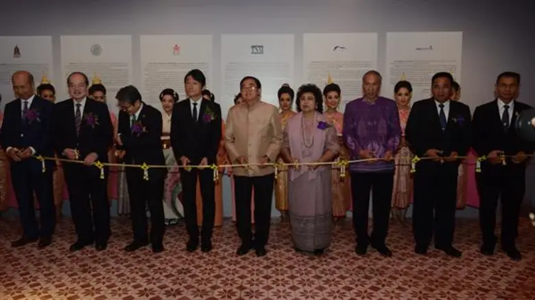 วธ. จัดแสดง 130 โบราณวัตถุ ศิลปวัตถุชิ้นย...