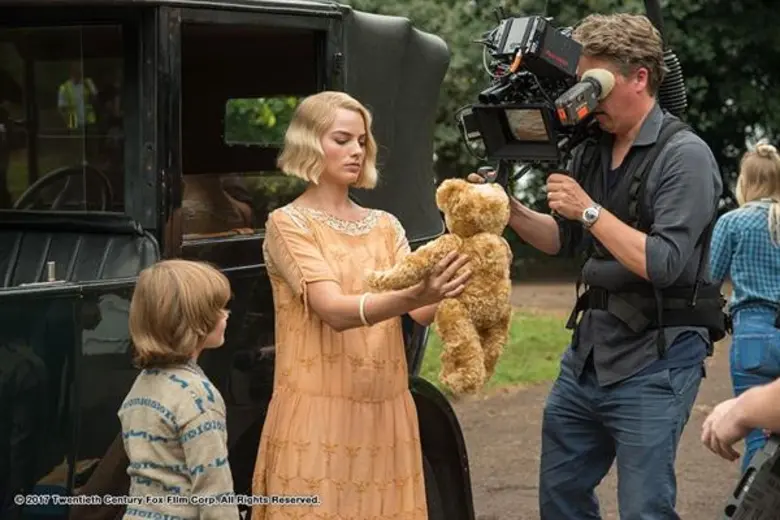 พบกับเบื้องหลังแรงบันดาลใจในการสร้าง Goodbye Christopher Robin - แด่ คริสโตเฟอร์ โรบิน ตำนานวินนี เดอะ พูห์ เข้าฉาย 4 มกราคม 2018 ในโรงภาพยนตร์