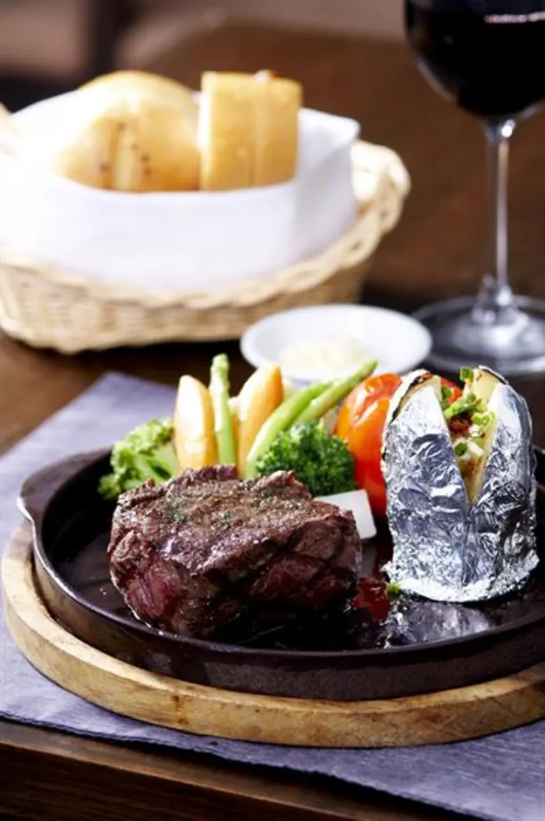 วันที่ 31 ธันวาคม 2560 ตั้งแต่เวลา 18.00-...