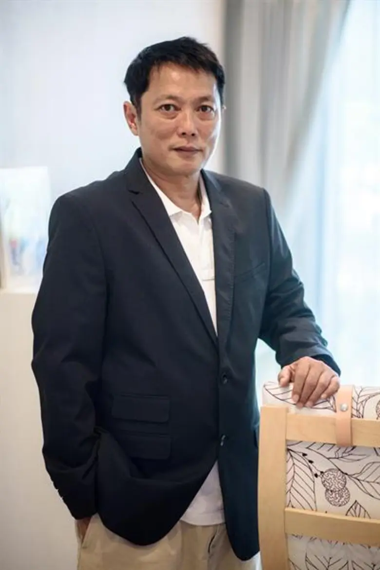 ปรบมือรัวๆ ให้กับ บริษัท ร่มโพธิ์ พร็อพเพ...