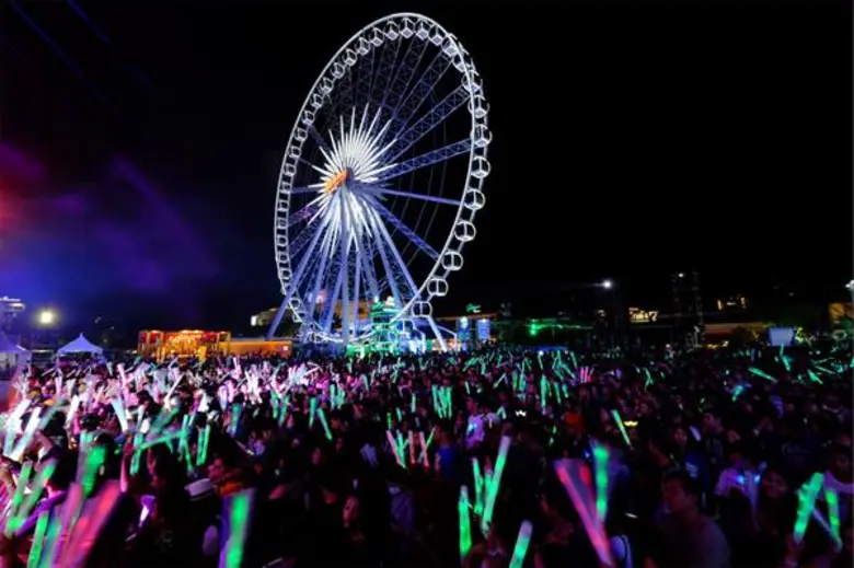 เอเชียทีค เดอะ ริเวอร์ฟร้อนท์ ร่วมกับ เคร...