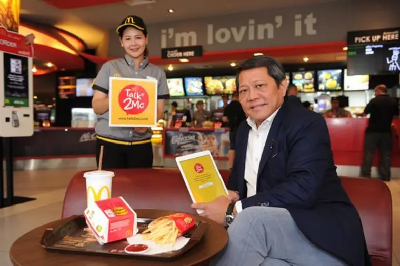 มร. เฮสเตอร์ ชิว ประธานกรรมการ และประธานเ...