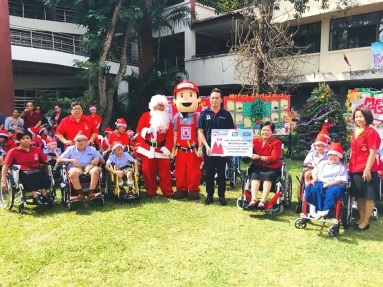 นายอัครรัตน์ ดวงแก้ว ผู้จัดการฝ่ายประชาสั...