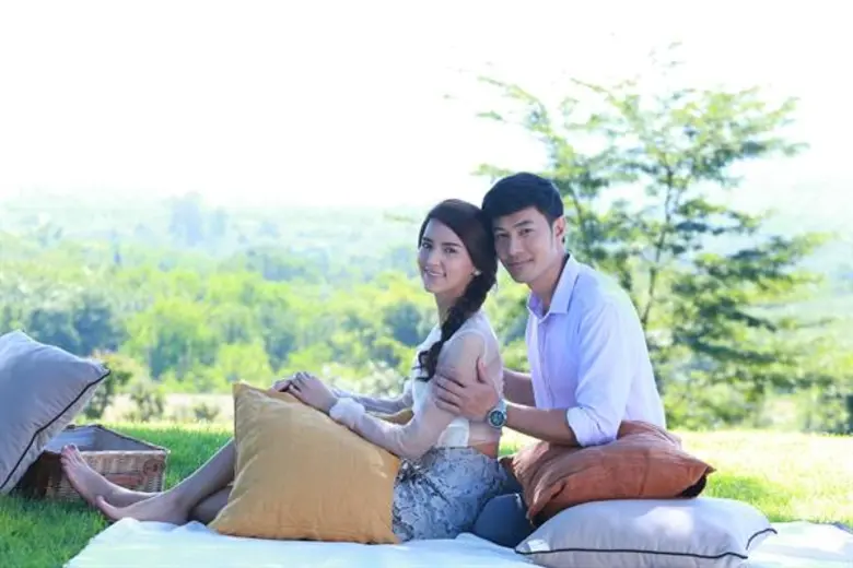 ทีวีไกด์: ละคร "ระเริงไฟ" ตอนที่ 9 ออกอากาศวันจันทร์ที่ 8 มกราคม เวลา 20.20 น.ช่อง 3