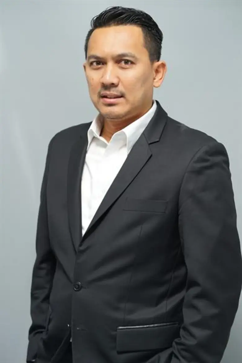 นายณัฏฐา คหาปนะ กรรมการบริหาร บริษัท ไนท์...