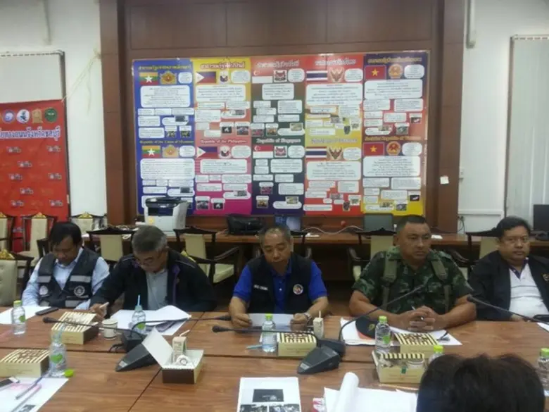 กอ.รมน.จังหวัด ช.บ. ร่วมรับชมการแถลงข่าวสรุปผลการดำเนินงานประจำวันและพิธีปืดศูนย์อำนวยการป้องกันและลดอุบัติเหตุทางถนนผ่านระบบ Video Conference