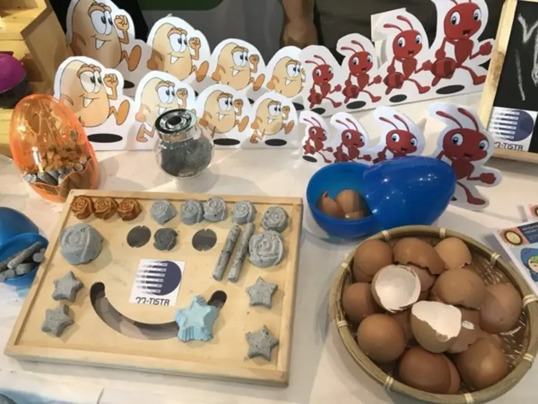 วว.โชว์กิจกรรมสถานีสีเขียว "ไข่น้อยต่อยมด" ในงานแถลงข่าวการจัดงานถนนสายวิทยาศาสตร์ ประจำปี 2561