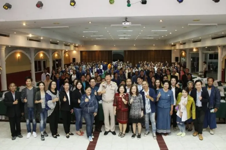 กรมวิทยาศาสตร์บริการ นำ วทน. พัฒนาเทคโนโลยี Color ID Labeling และผ้ายีนส์ เพื่อรองรับตลาด Thailand 4.0 ในกลุ่ม “สนุก” สกลนคร นครพนม มุกดาหาร