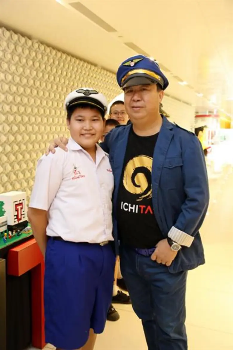 แชมป์ “Brick Challenge 2017” จินตนาการเริ่ด  อวดผลงานชิ้นเอก จำลองอิชิตัน กรีน แฟคทอรี่ จากเลโก้