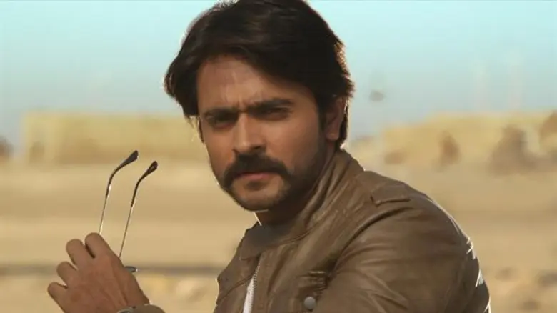 โด่งดังเป็นพลุแตกจากซีรี่ส์ "สีดาราม ศึกร...