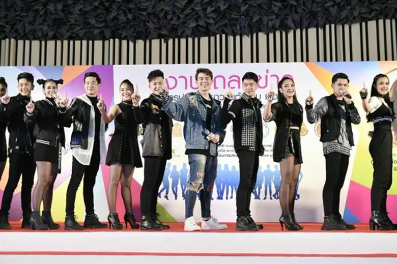 “ชิน-นุ้ย”ร่วมเฟ้นเยาวชนต้นแบบ เก่งและดี TO BE NUMBER ONE IDOL รุ่นที่8