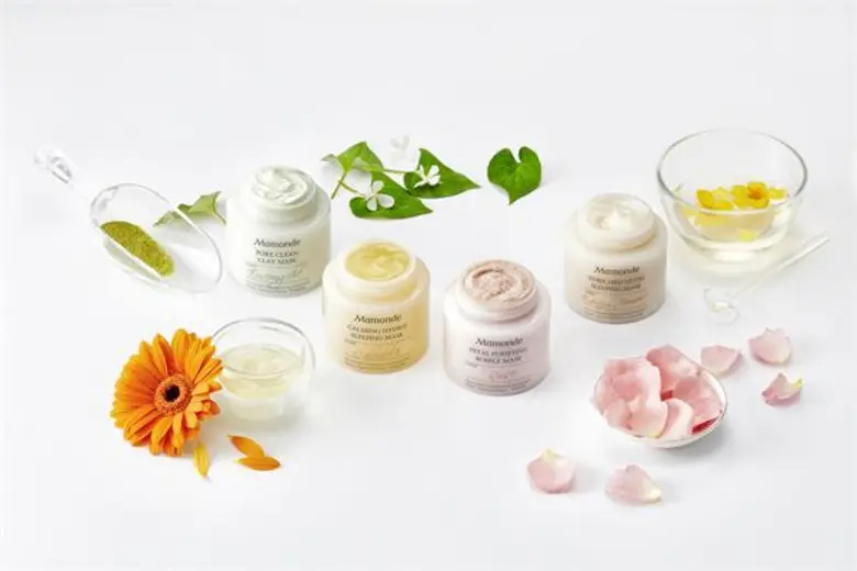 NEW! MAMONDE FLOWER FACIAL MASK มาส์กสูตรสกัดจากพลังความงามแห่งดอกไม้ที่แท้จริง! มอบคุณค่าการบำรุงผิวอย่างล้ำลึก เพื่อผิวสวยสุขภาพดีแบบตรงจุดดุจการปรนนิบัติผิวจากสปา
