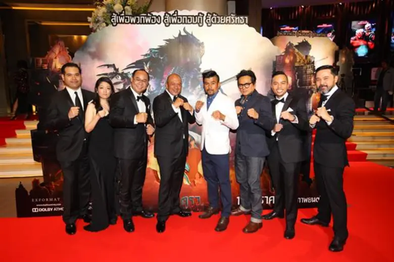 "เอ็กฟอร์แมท ฟิล์มส์" , "เอ็ม พิคเจอร์ส" ...