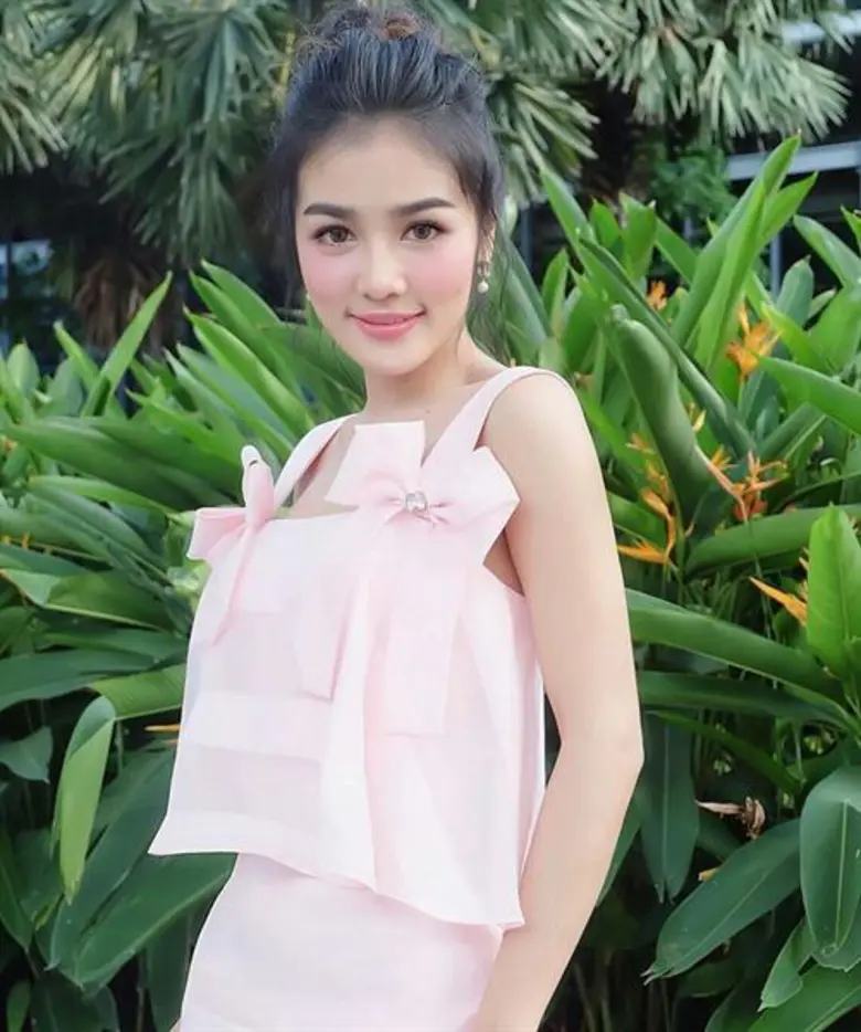 ข่าวซุบซิบ: กระแต อาร์สยาม ซิ่งมอเตอร์ไซค์