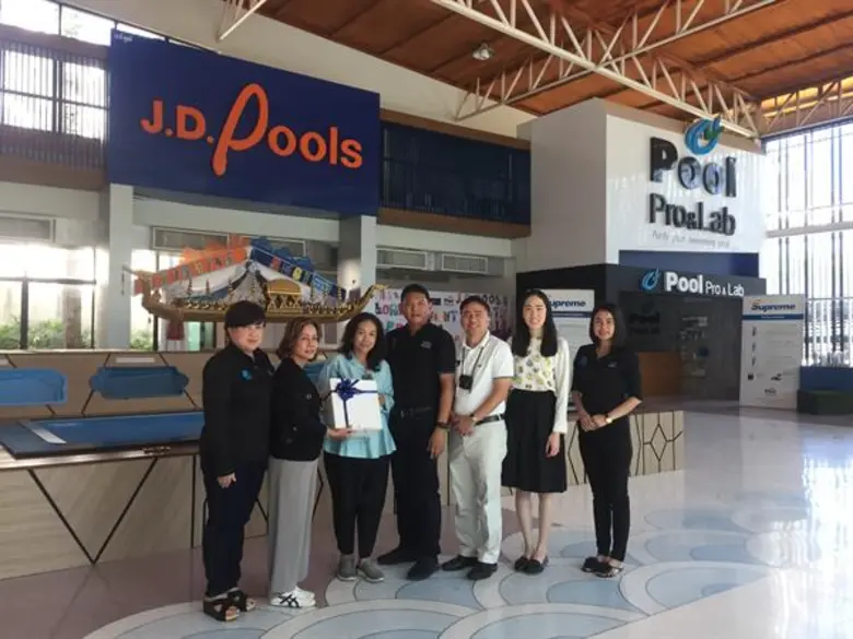 คุณสมภพ ศักดิ์พันธ์พนม ประธานกรรมการ (ที่...