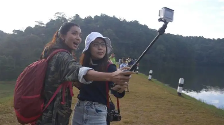 ทีวีไกด์: รายการ "จรีรัตน์ถนัดเที่ยว" EP11