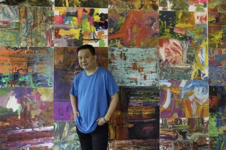 อลงกรณ์ หล่อวัฒนา กับผลงาน รูปธรรม นามธรรม