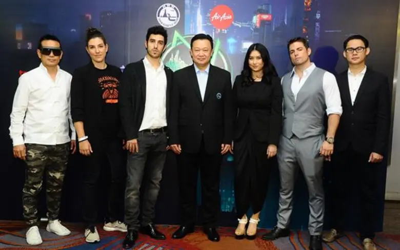 ครั้งแรกปรากฏการณ์มิวสิค เฟสติวัล รูปแบบใ...