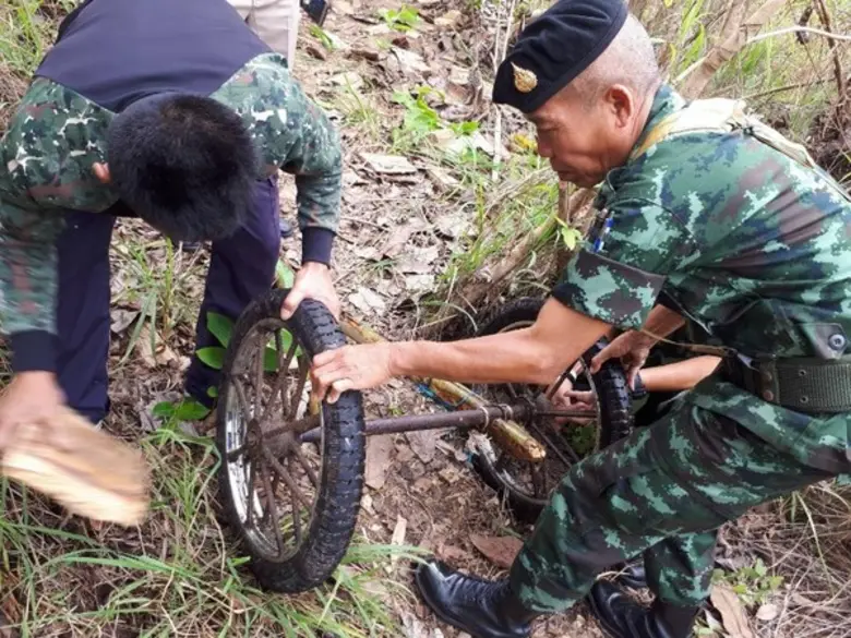 กอ.รมน.จังหวัด ช.บ. ร่วมตรวจสอบพื้นที่ ค่ายลูกเสือวชิราวุธ อ.ศรีราชา จ.ชลบุรี หลังจากมีการแจ้งว่ามีการตัดไม้พะยุงในพื้นที่