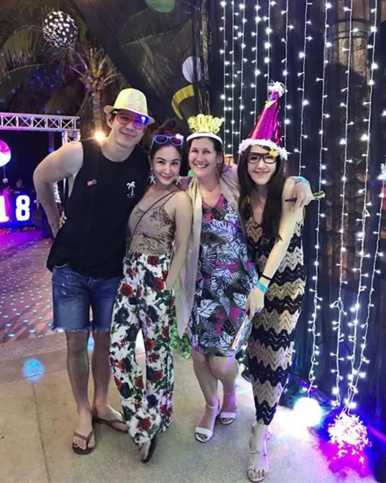 รวมภาพประทับใจ ซูเปอร์แมนแฟมิลี่ เที่ยวปีใหม่สุดชิว !!!