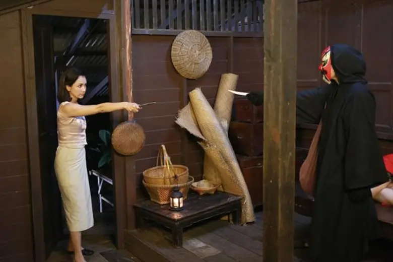 “ปูเป้” เสี่ยงตายช่วยชีวิต “แป้ง” ใน “เรือนเบญจพิษ”