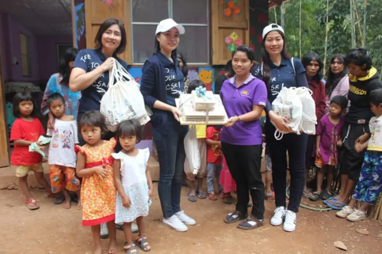 ท่าเรือประจวบอาสา.... แบ่งปันความสุขและรอยยิ้ม “มอบรัก” ให้น้องบนดอยสูง ปี 6