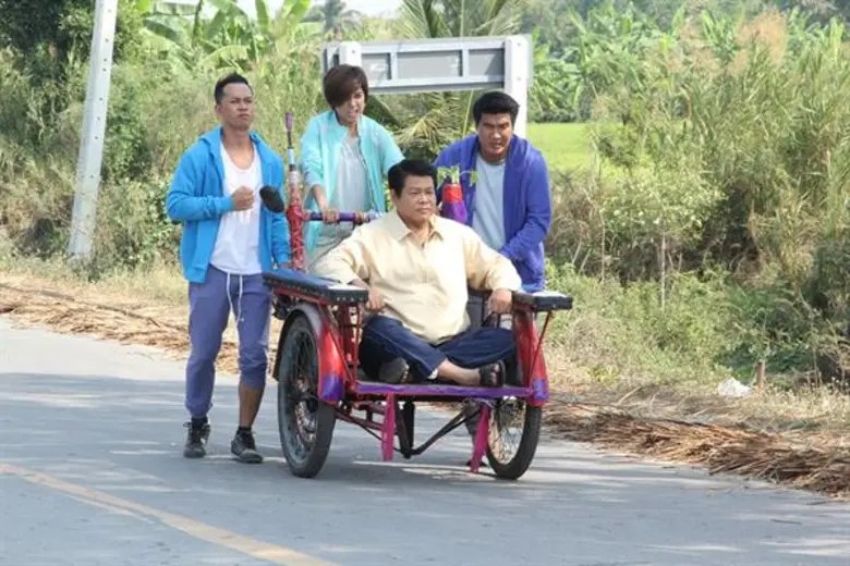 เรื่องย่อ แม่สื่อจอมป่วน บทประพันธ์ ภาจิน...