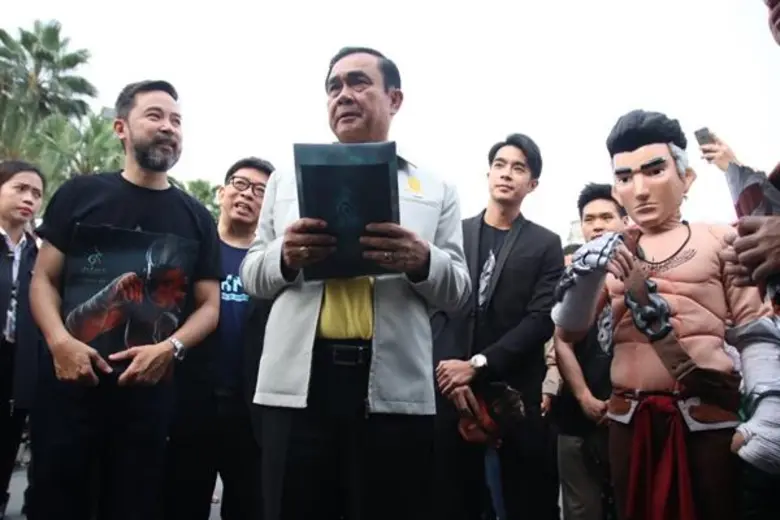 "9 ศาสตรา” หนังแอ็คชั่นยอดเยี่ยม ตอบรับไทยแลนด์ 4.0  นายกฯ ชม ฝืมือคนไทยเก่งและดี!