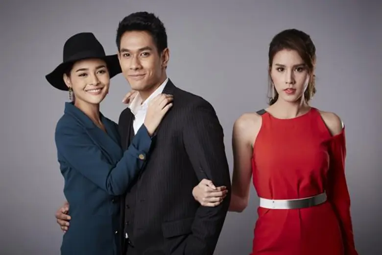 เรื่องย่อ: แม่อายสะอื้น