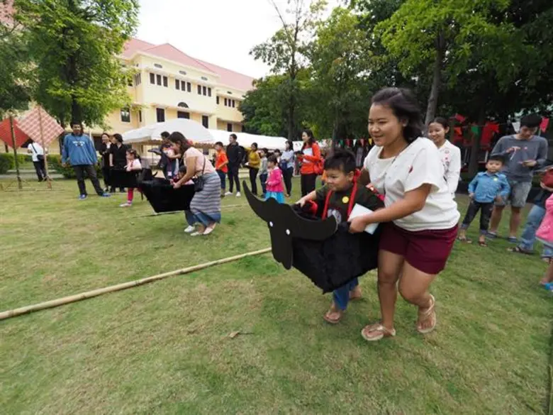 เยาวชนจำนวนมาก ร่วมเล่นสนุกไปกับแข่งขันวิ...