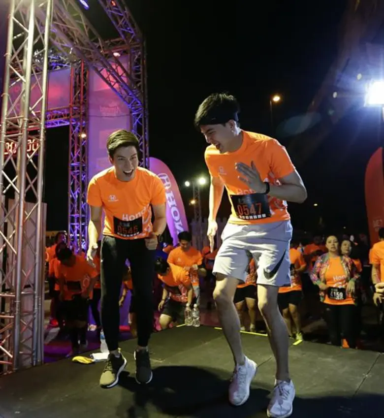 กลับมาอีกครั้งกับงาน "HONDA GET GLOW RUN"...