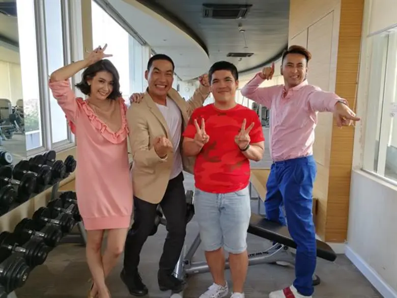 ทีวีไกด์: รายการ "THE GUEST (เดอะ เกสท์) ตีสนิทคนดัง" ส่องคอนโด “แจ็ค แฟนฉัน” เรียบง่ายไม่เน้นหรู  เปิดกรุ “แบร์บรคิ” ของสะสมทที่ทำรายได้งาม