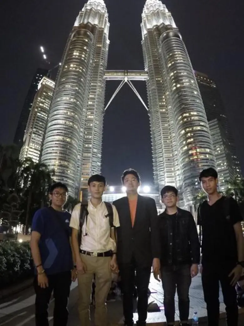 นักศึกษาวิศวลาดกระบัง คว้ารางวัลความปลอดภัยไซเบอร์ จากเวทีแข่งขัน KPMG Cyber Security Challenge ประเทศมาเลเซีย