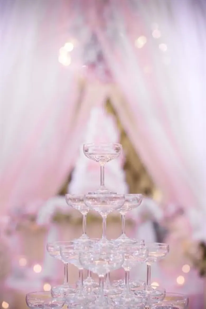 “ให้วันวิวาห์ในฝันของคุณคงอยู่ในความทรงจำตราบชั่วนิรันดร์” ณ โรงแรมสยามเคมปินสกี้ กรุงเทพฯ