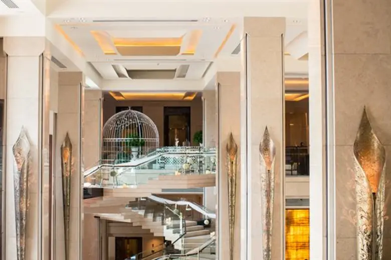 “ให้วันวิวาห์ในฝันของคุณคงอยู่ในความทรงจำตราบชั่วนิรันดร์” ณ โรงแรมสยามเคมปินสกี้ กรุงเทพฯ