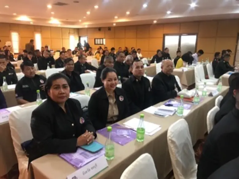 กอ.รมน.จังหวัด ช.บ. ร่วมอบรมสัมนาเพื่อพัฒนาบุคคลากรเป็นวิทยากรต้นแบบ สร้างความปรองดองสมานฉันท์ ณ โรงแรมวรบุรี อโยธยา คอนเวนชั้น รีสอร์ท