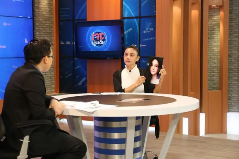 ศัลยกรรมทำพิษ “ฟางฟาง-ม๊กจ๊ก” อดีตดาราตลก ชีวิตพัง สามีทิ้ง เกือบฆ่าตัวตาย