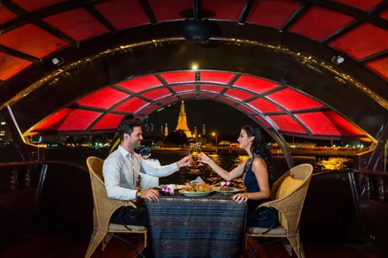 อิ่มอุ่นไอรักกับเมนูวาเลนไทน์ริมน้ำสุดหรู ที่อนันตรา ริเวอร์ไซด์ กรุงเทพฯ รีสอร์ท