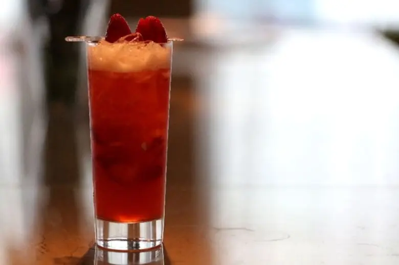 1- 31 มกราคม 2561 – "Fresh Strawberry Del...