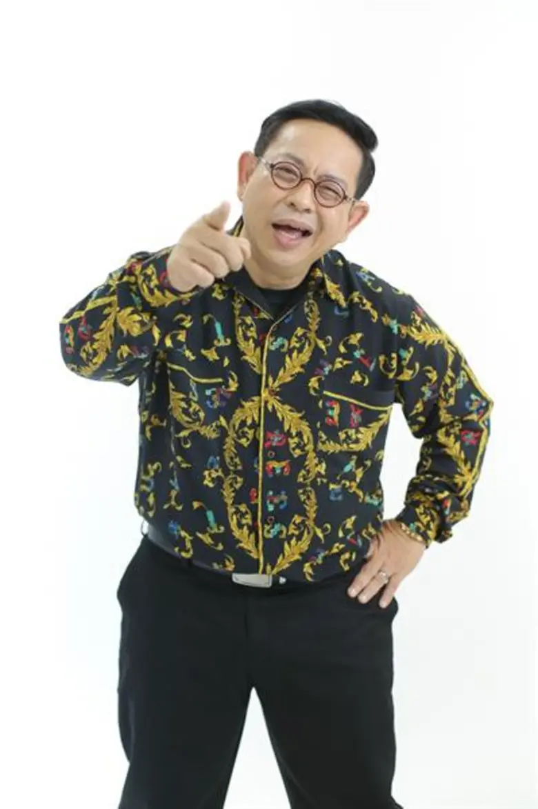 ออนแอร์ไม่กี่ตอนก็ฮาสนั่นเมือง สำหรับ "คุ...