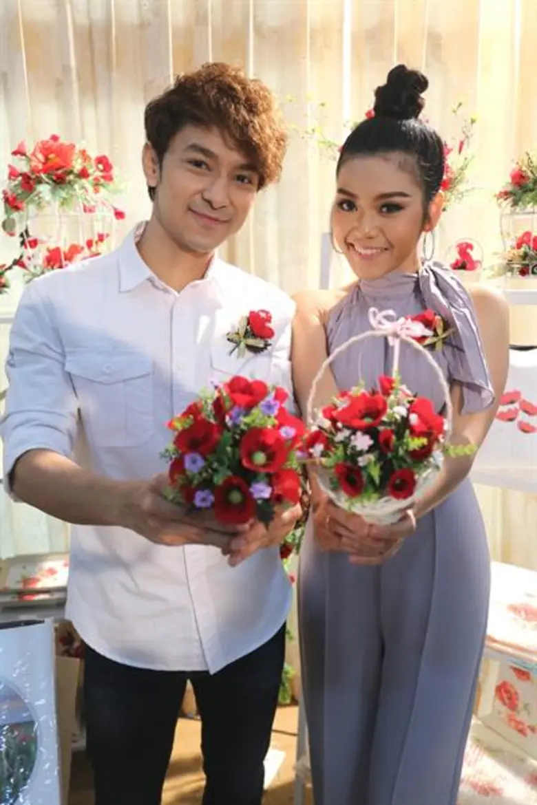 “บิว พงศ์พิพัฒน์-ธัญญ่า อาร์สยาม” รณรงค์ซื้อดอกป๊อบปี้